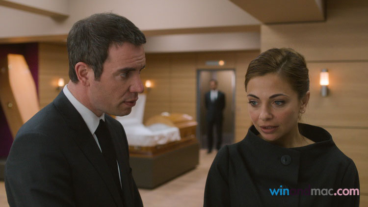 De_Surprise still 22