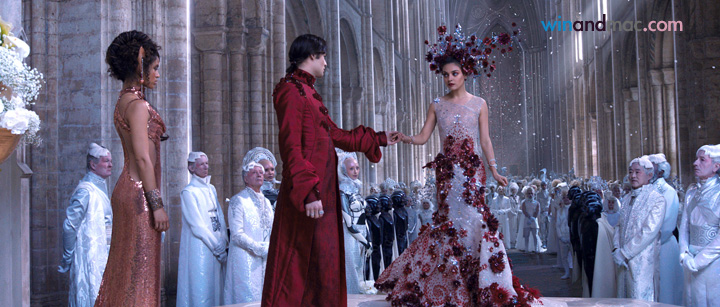 jupiter-ascending-movie-2