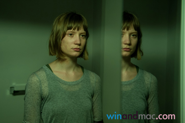 maps-to-the-stars-review-hk-3