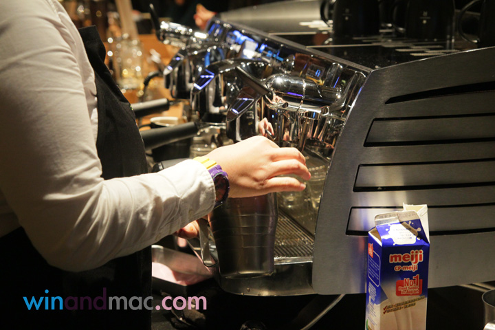 starbucks-gala-place-new-15