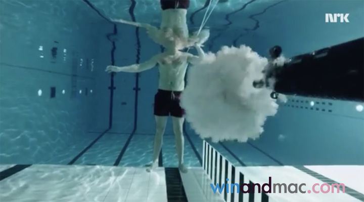 gun-shot-under-water-1