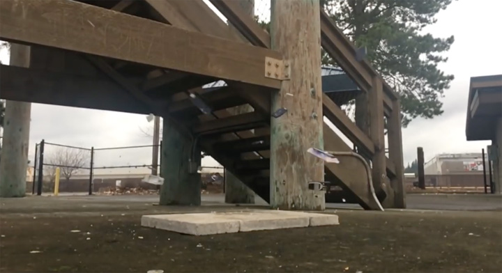 iphone-weird-case-10