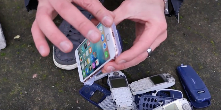 iphone-weird-case-11