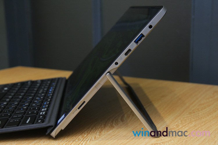 acer-swith-alpha-12-3