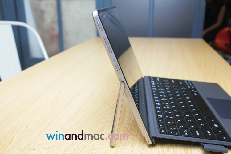 acer-swith-alpha-12-4