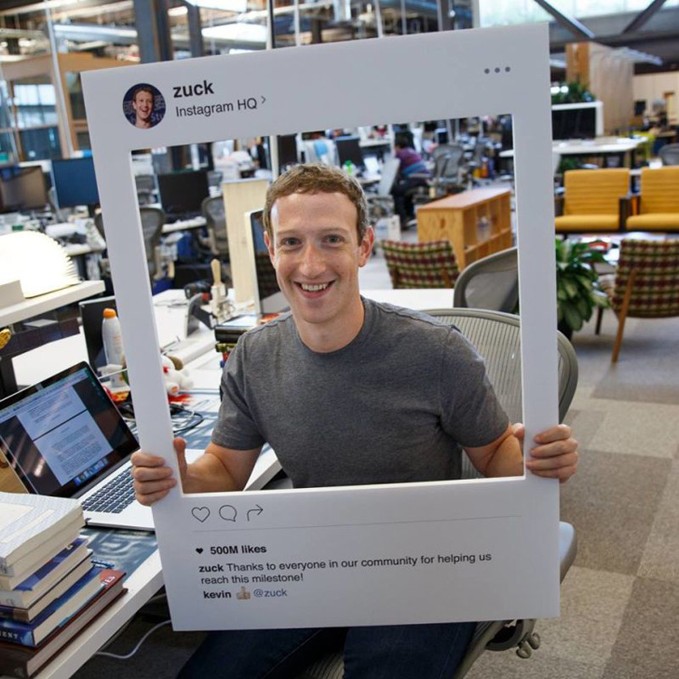 mark-zuckerberg-macbook-tapes
