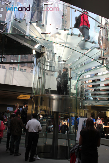 apple-store-5th-av-3