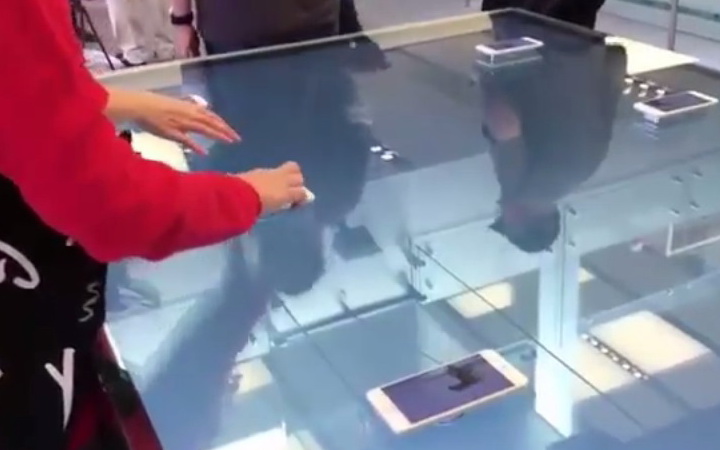 Force Touch Table02