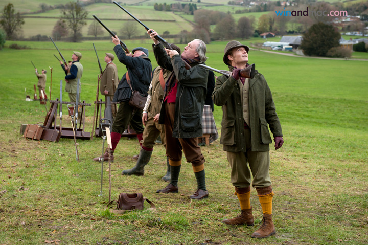 Mortdecai-movie-review-hongkong-8