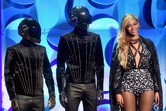 image-m-103_1427752684394