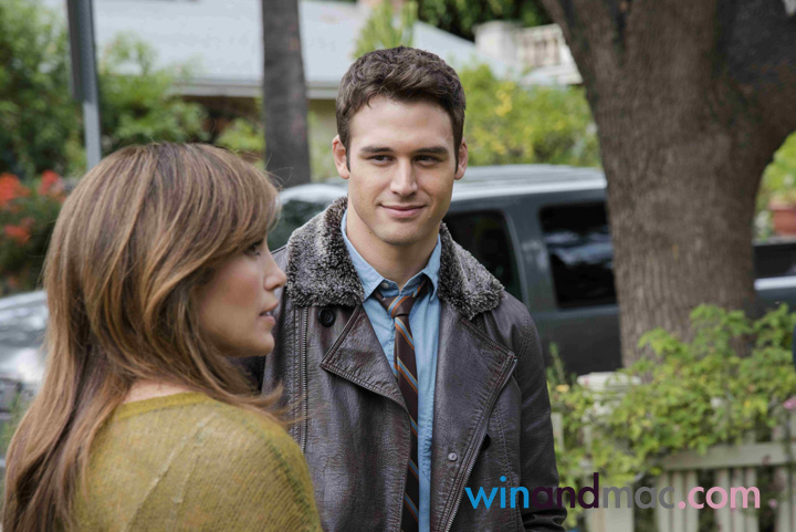 the-boy-next-door-movie-review-1