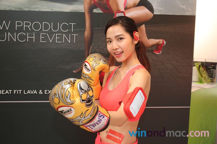 plantronics-backbeat-fit-lava-hk-4