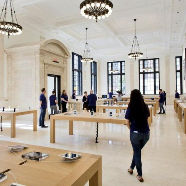 Apple Store紐約又有新分店開張 顧客竟可走進夾萬？！ 視麥媒體