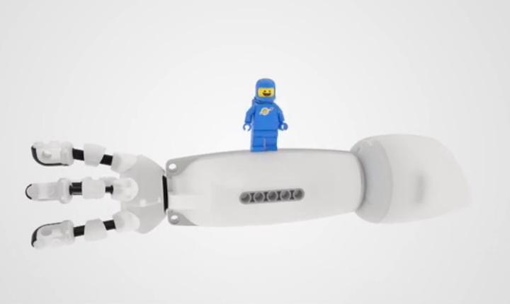 legoarm03